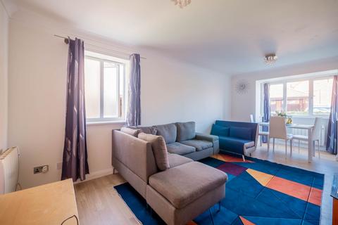 1 bedroom flat for sale, St. Leonards Close, Grays RM17