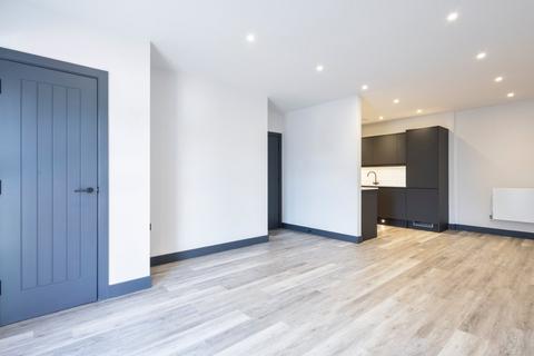 2 bedroom apartment for sale, Defiant Close, Folkestone CT18