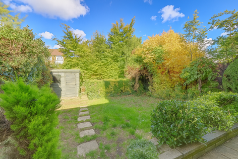 undefined, Bell Lane, Buckinghamshire HP27