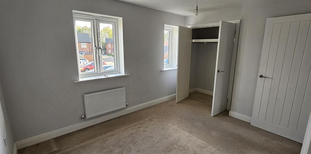 Bedroom 1.jpeg