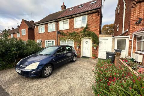 undefined, Lichfield Road, Hounslow TW4