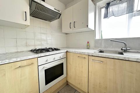 undefined, Lichfield Road, Hounslow TW4