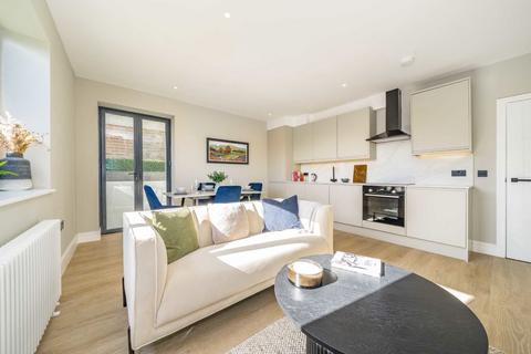 undefined, Elm Grove, Wimbledon SW19