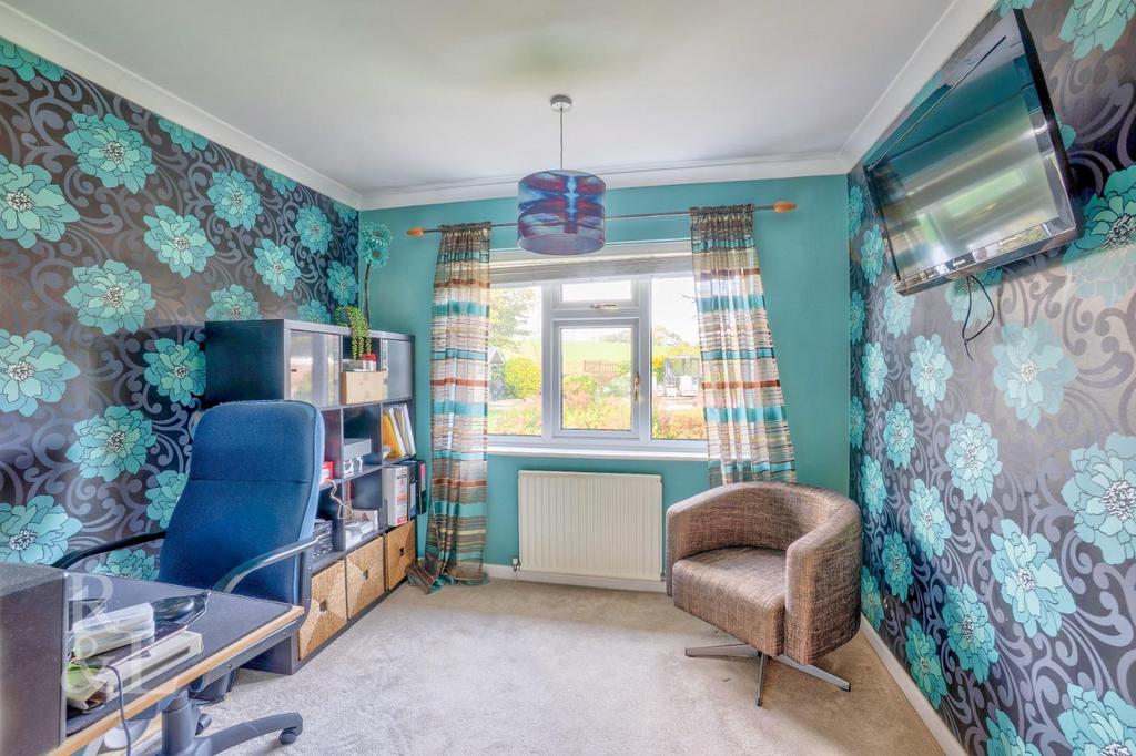 20 Hough Hill (9).jpg