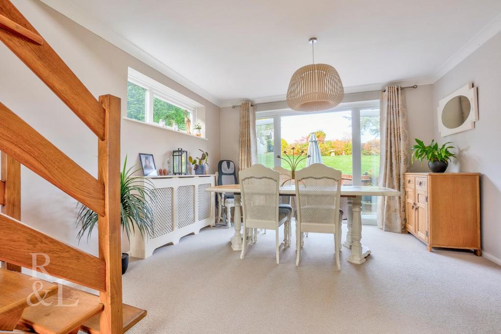 20 Hough Hill (4).jpg