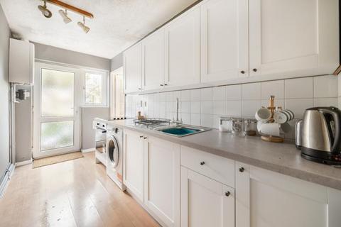 22 Hazelrig Drive, Thame, OX9 3XL