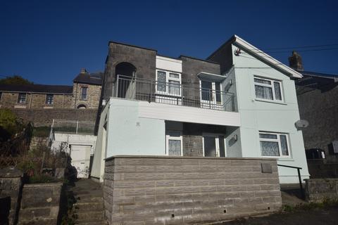 4 bedroom flat for sale, Graig Road, Llandysul SA44