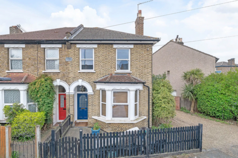26 Oval Road, Croydon, CR0 6BJ