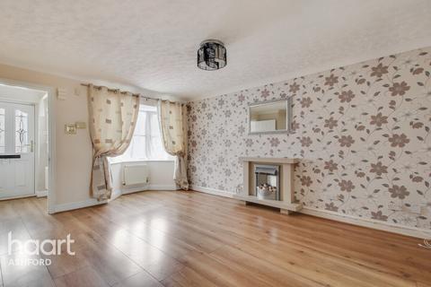 3 bedroom detached house for sale, Manor House Drive, Ashford