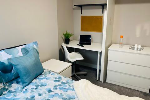 undefined, Nottingham NG7