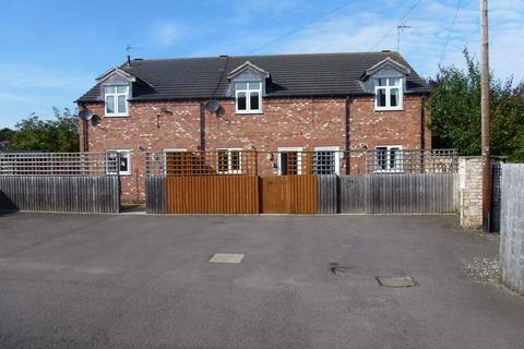 3 bedroom end of terrace house to rent, Victoria Street, Melton Mowbray