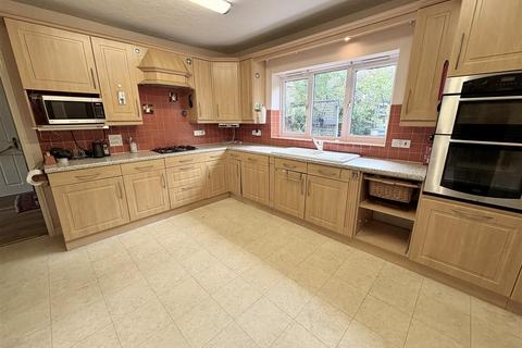 undefined, Beaulieu Drive, Stone Cross, Pevensey