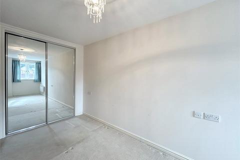 1 bedroom apartment for sale, Imber Court, George Street