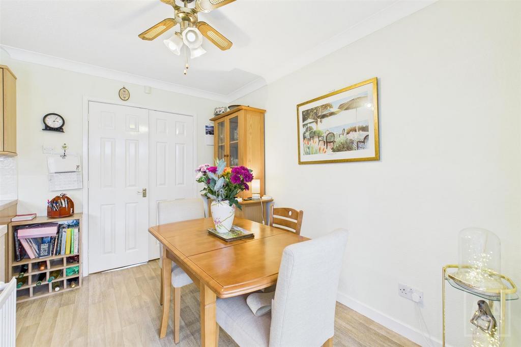 Dining Room/Kitchen