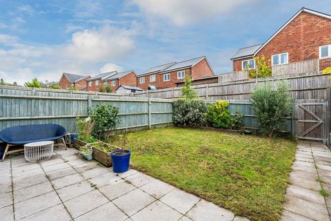 4 bedroom semi-detached house for sale, Admiral Walk, Tunbridge Wells, TN2