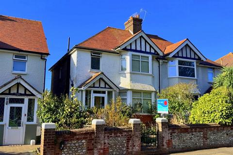 Fitzmaurice Avenue, Eastbourne