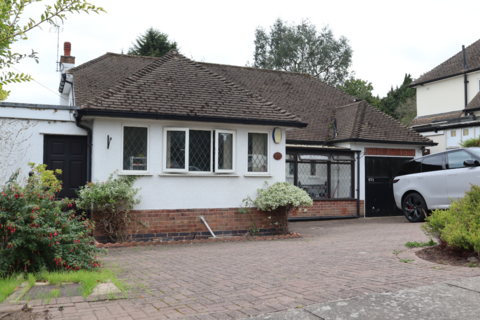3 bedroom detached bungalow for sale, Uppingham Road, Leicester LE5