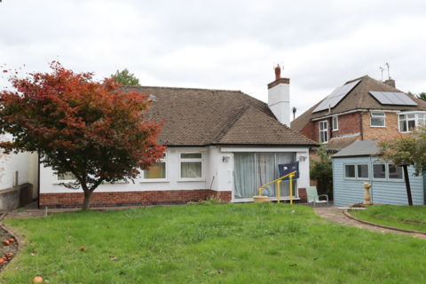 3 bedroom detached bungalow for sale, Uppingham Road, Leicester LE5