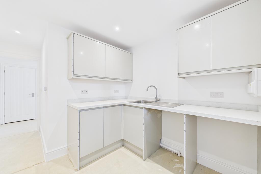 Ewe Move - Spalding - Pinstock Lane - Utility Room