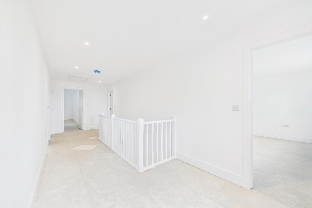 Ewe Move - Spalding - Pinstock Lane - Landing