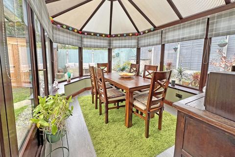 undefined, Heath Hill, Dawley, Telford, Shropshire, TF4