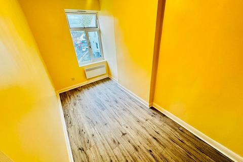 undefined, Flat 1A, 69 Wellington Road, Dudley, DY1 1UH