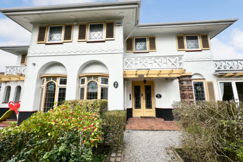 4 bedroom detached house for sale, Highgate Avenue, Preston PR2