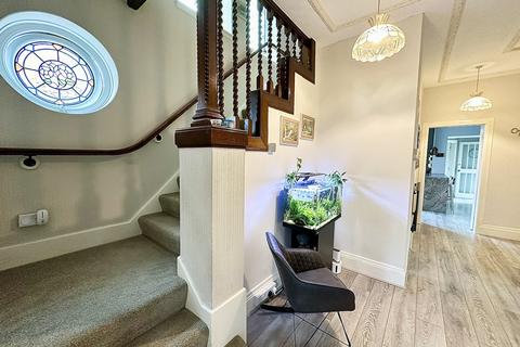 4 bedroom detached house for sale, Highgate Avenue, Preston PR2