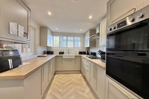 2 bedroom terraced house for sale, Church Road, Alphington, EX2