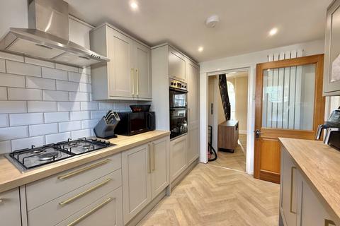 27 Church Road, Alphington, Exeter, EX2 8SH