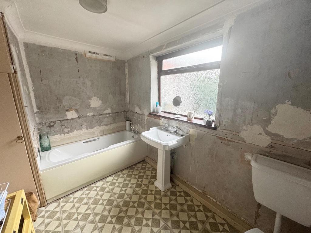 Family bathroom
