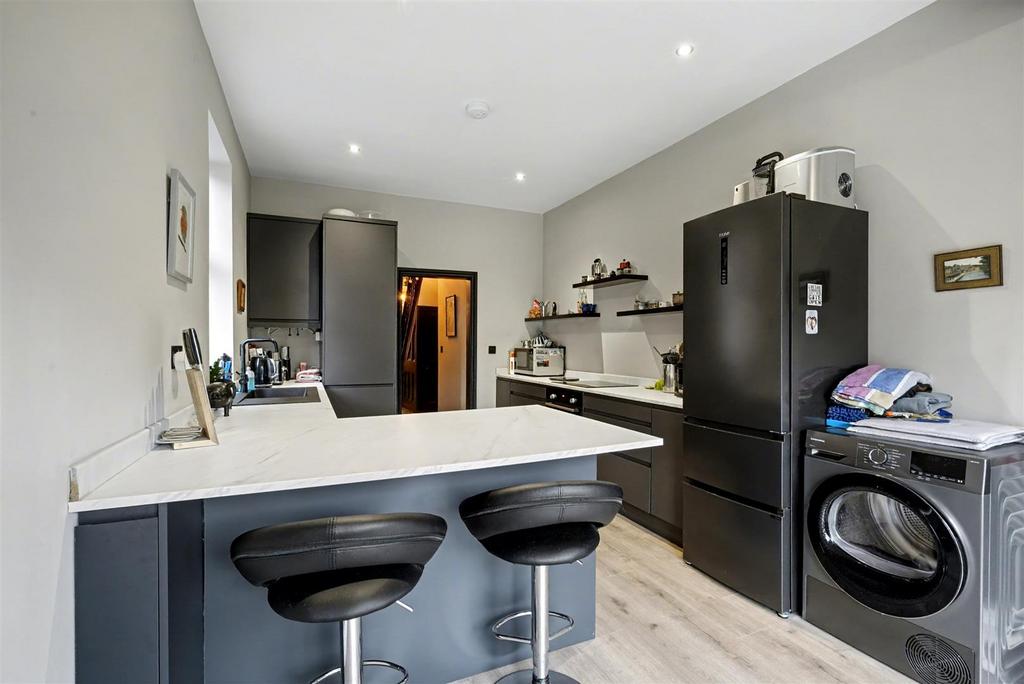 Breakfast Kitchen