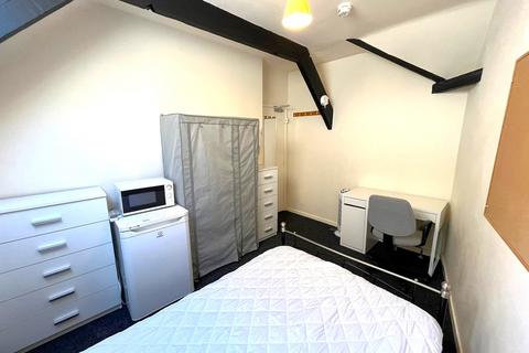 1 bedroom in a house share to rent, Raleigh Street, Nottingham NG7
