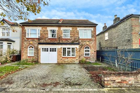 3 bedroom semi-detached house to rent, St. Stephens Road, Hounslow, TW3