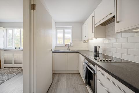 undefined, Chalkstone Close, Welling DA16