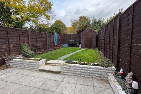 2 bedroom semi-detached house for sale, St. Catherines Road, Evesham