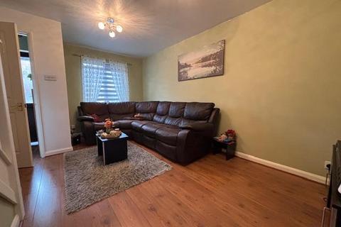 2 bedroom semi-detached house for sale, St. Catherines Road, Evesham