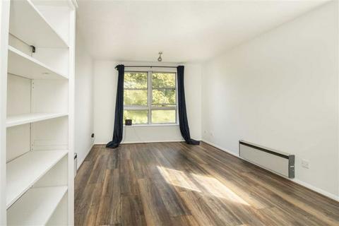 undefined, Marlowe Gardens, London SE9