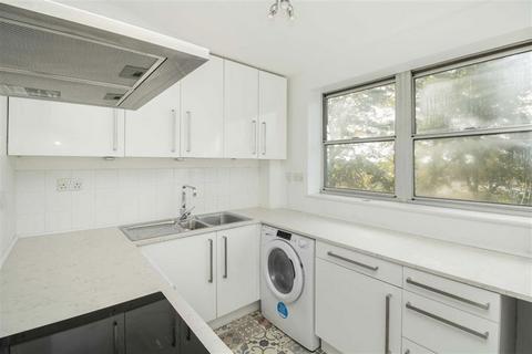 undefined, Marlowe Gardens, London SE9