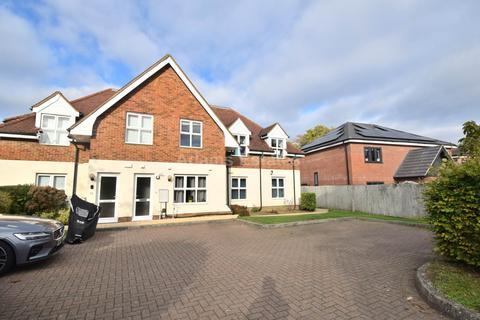 undefined, Pocket Place, Earley