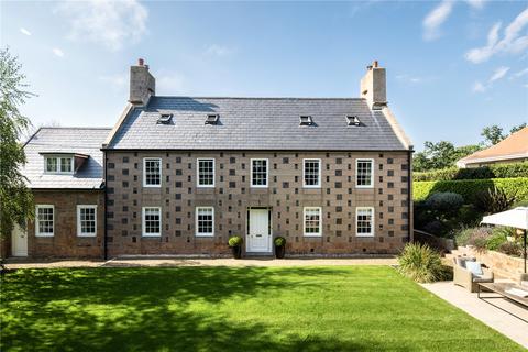 4 bedroom detached house for sale, La Rue Des Varvots, St Lawrence, Jersey, JE3