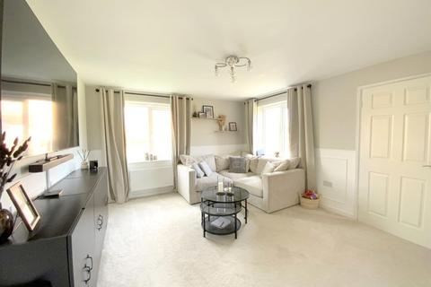 2 bedroom terraced house for sale, Sidings Road, Grimsby