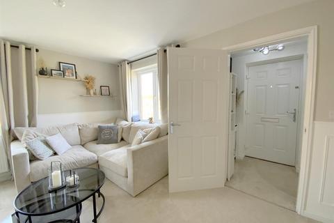 2 bedroom terraced house for sale, Sidings Road, Grimsby