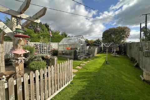 undefined, Seagry Hill, Sutton Benger, Chippenham