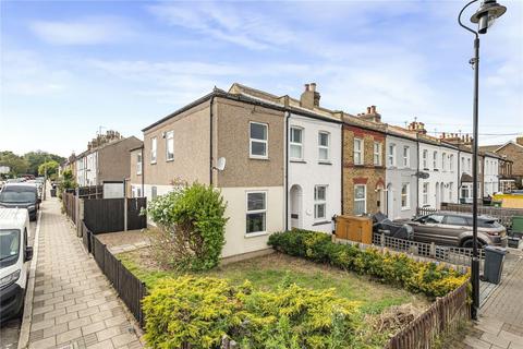 3 bedroom end of terrace house for sale, Chatterton Road, Bromley