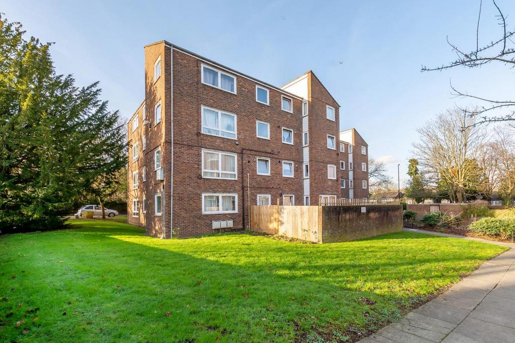 Westwood Hill, SE26 6 NY-1.jpg