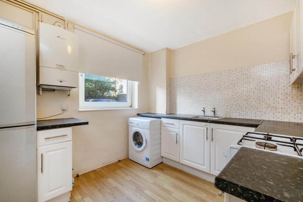 Westwood Hill, SE26 6 NY-4.jpg