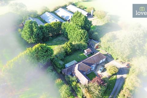 4 bedroom detached house for sale, Common Lane, North Somercotes LN11