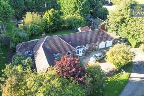 4 bedroom detached house for sale, Common Lane, North Somercotes LN11