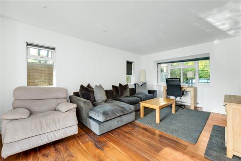 4 bedroom detached house to rent, Dirtham Lane, Effingham, Leatherhead, Surrey, KT24